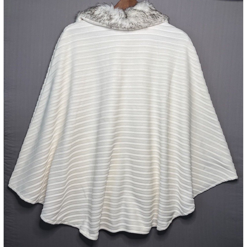 Vintage Faux Fur Capelet Womens OS Snow Bunny Aprés Ski White - Picture 2 of 7